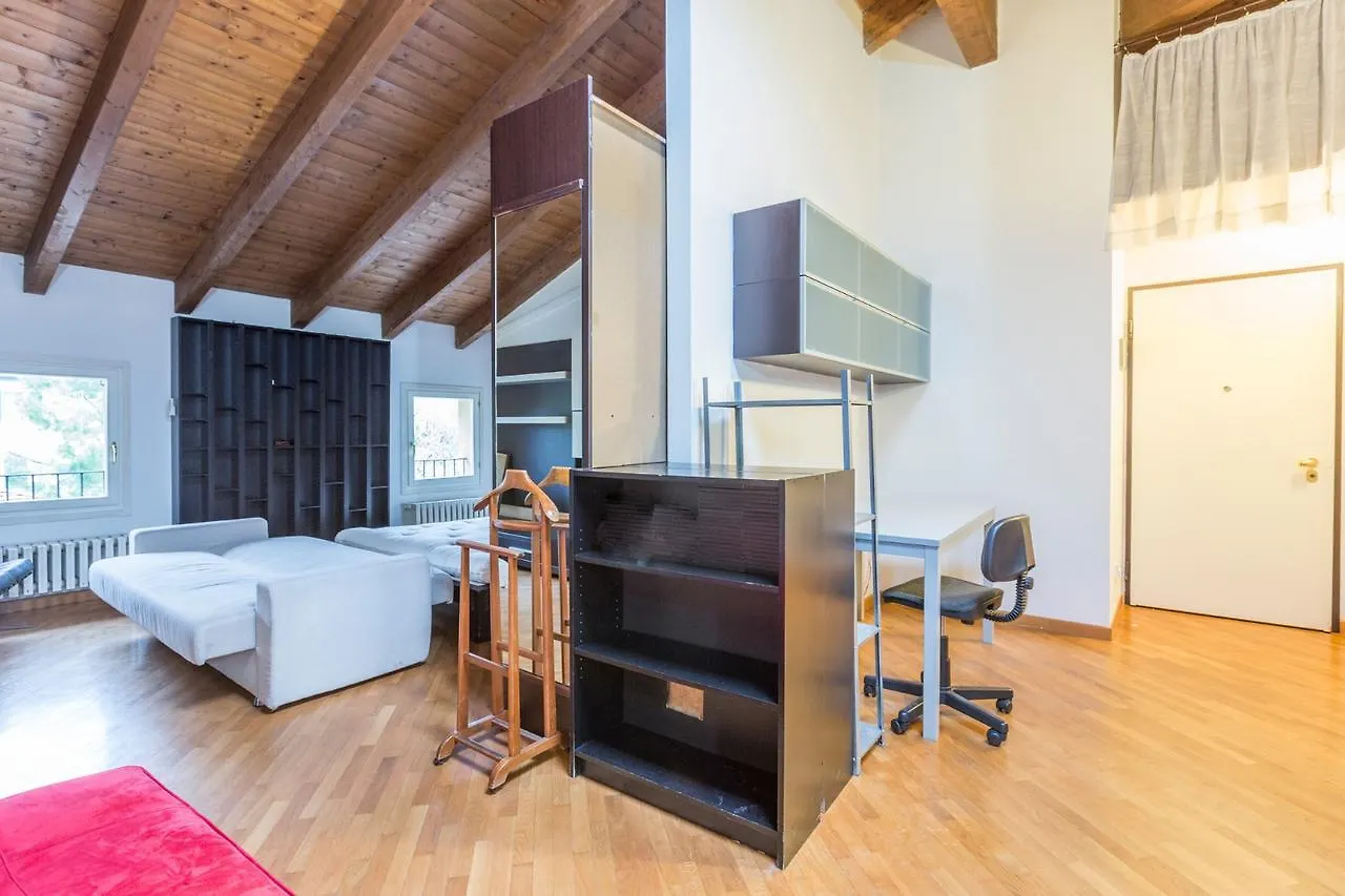 Emilia Levante 2, Bologna By Short Holidays Διαμέρισμα